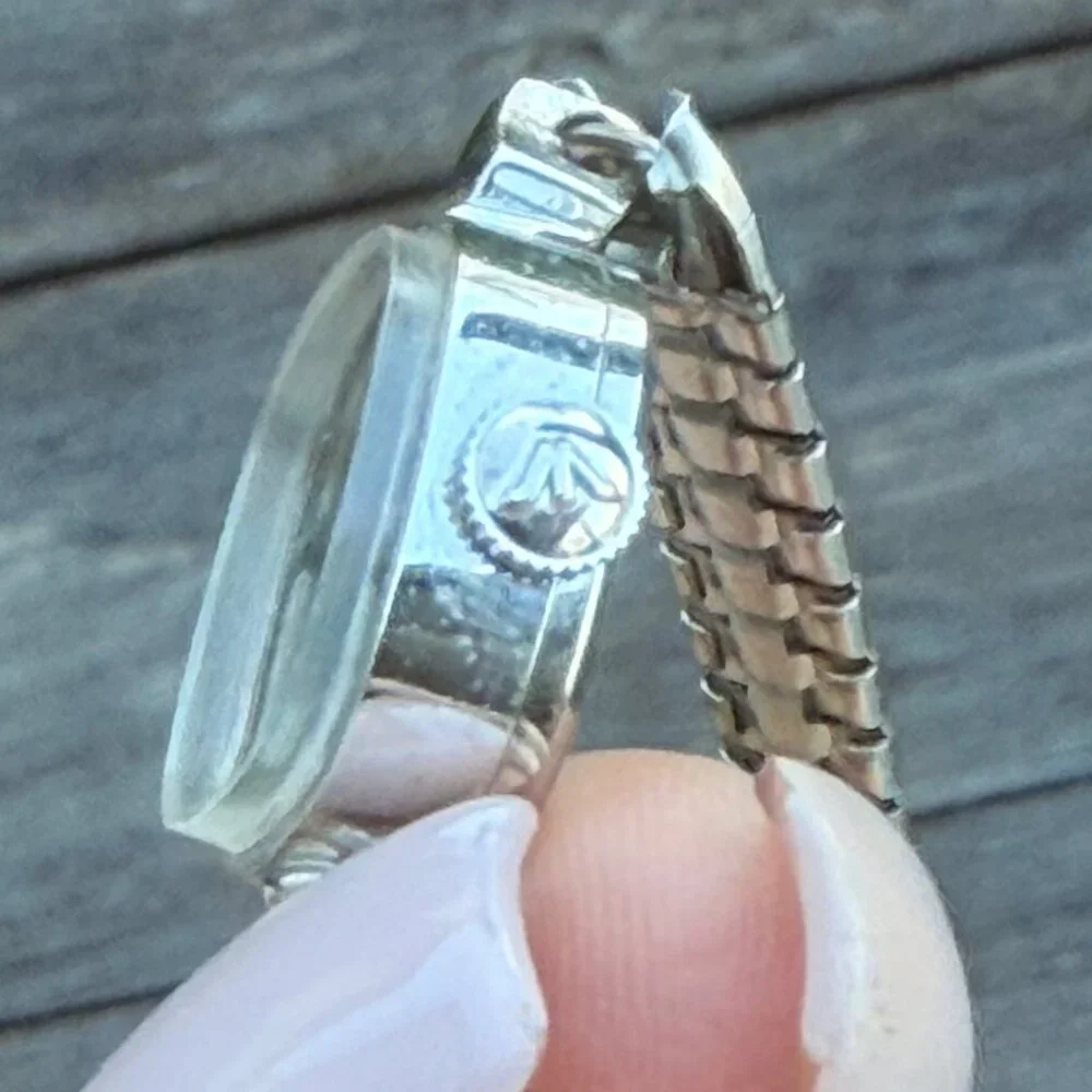 Vintage Wittnauer Ladies Mechanical Wind Up Watch Working Silver Art Deco Band